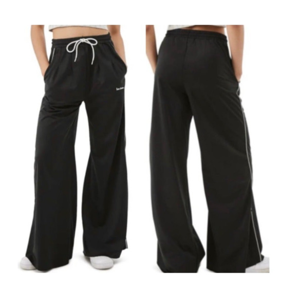 Urban Outfitters Pants - iet frans Black Athletic Pants - Small